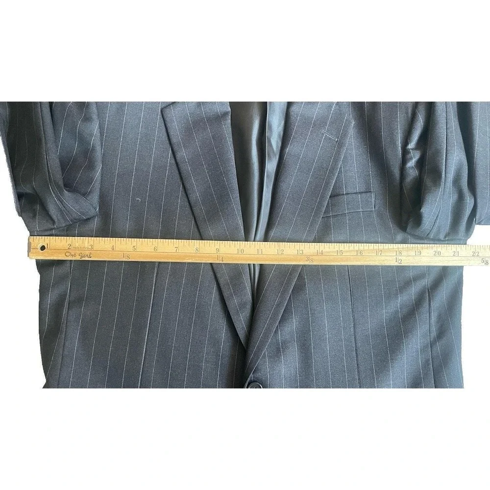Vtg Hickey Freeman Loro Piana Wool Pinstripe Suit 42L‎ Charcoal Gray Made in USA